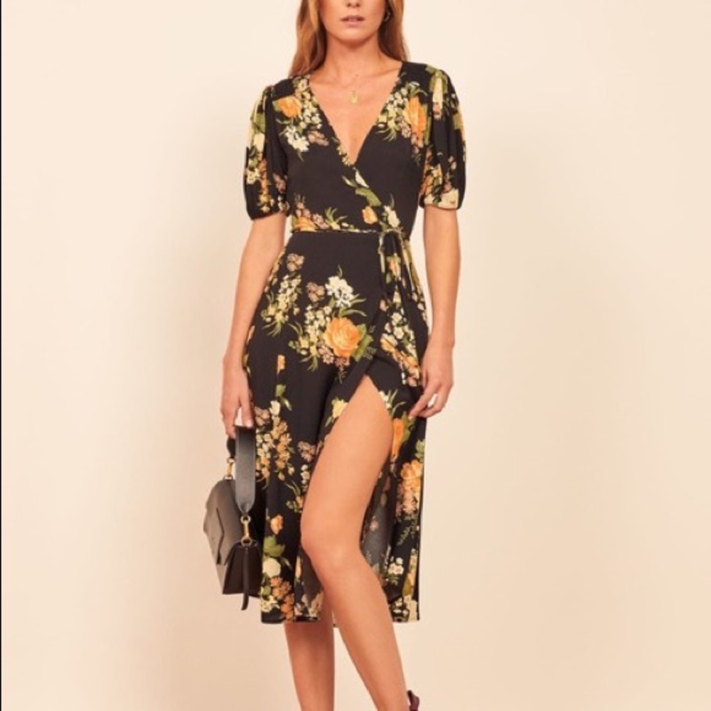 SALE! NWT Reformation Augustina dress